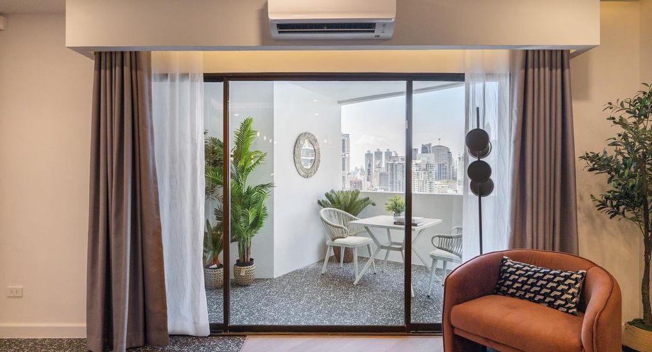 Wohnung zum Kauf mit 4 Zimmer in Watthana, Bangkok
