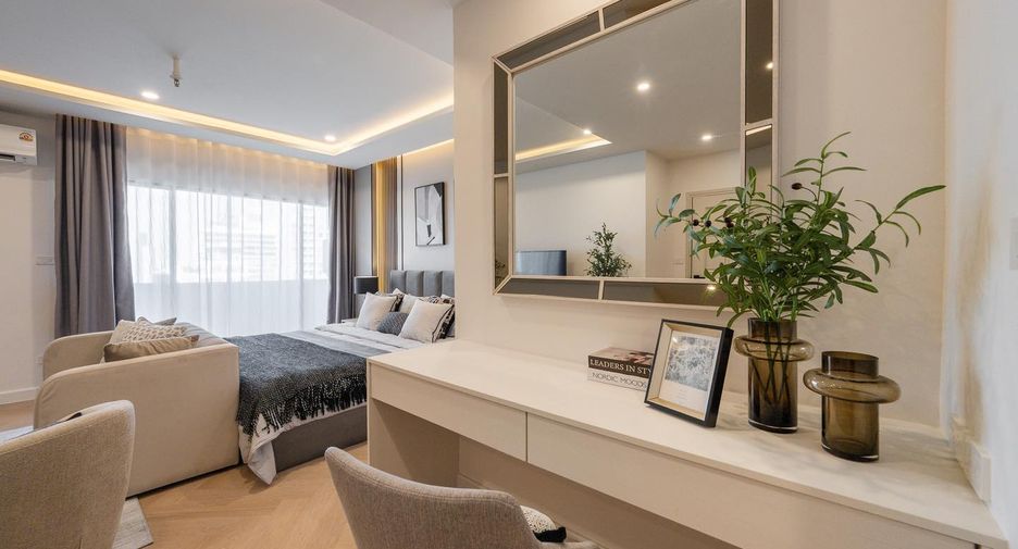 Wohnung zum Kauf mit 4 Zimmer in Watthana, Bangkok