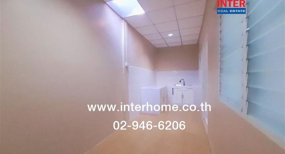 For sale 3 bedrooms townhouse in Thanyaburi, Pathum Thani