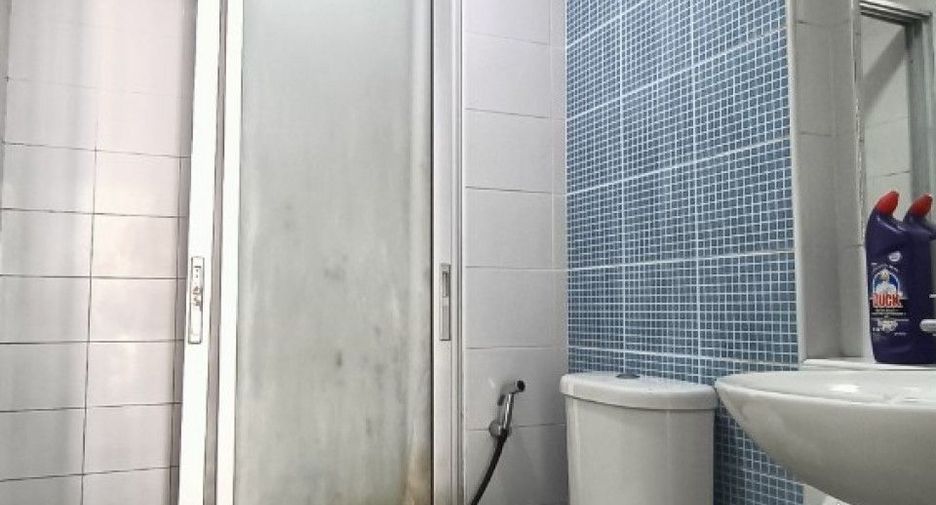 For sale 1 bed condo in Lam Luk Ka, Pathum Thani