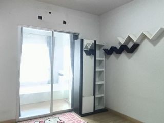 À vendre 1 chambre condo à Lam Luk Ka, Pathum Thani