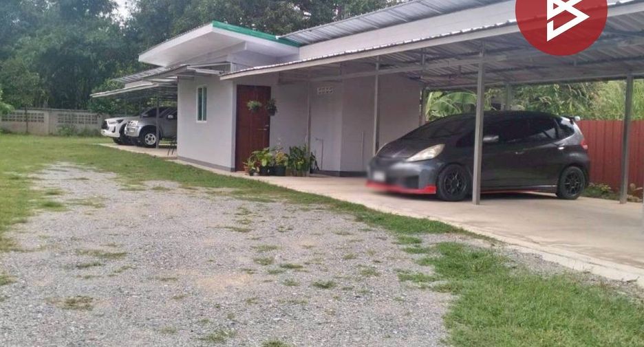 For sale 22 bedrooms townhouse in Sattahip, Chonburi