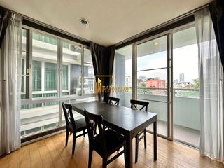Condo en alquiler y en venta de 2 habitaciones en Watthana, Bangkok