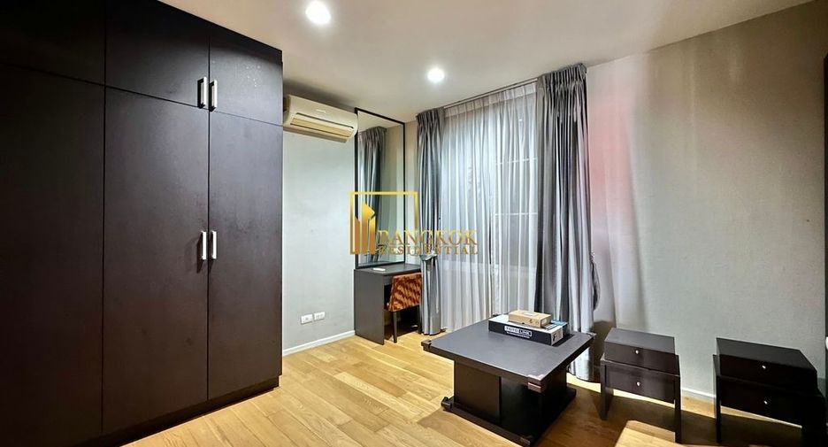 For rent and for sale 2 bedrooms condo in Watthana, Bangkok