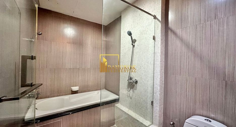 For rent and for sale 2 bedrooms condo in Watthana, Bangkok