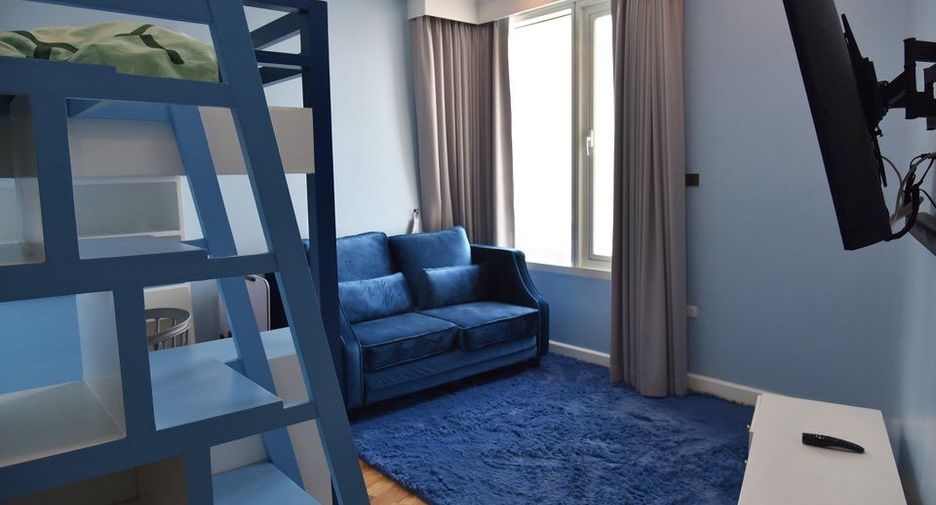For sale 4 bedrooms condo in Bang Kho Laem, Bangkok