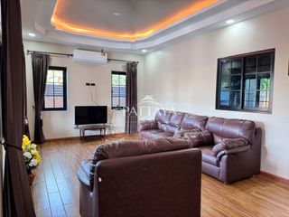 À louer 3 chambres maison à Bang Lamung, Chonburi