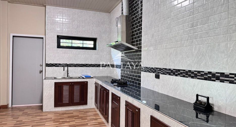 For rent 3 bedrooms house in Bang Lamung, Chonburi