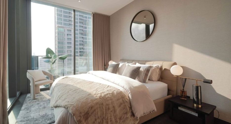 For rent 2 bedrooms condo in Sathon, Bangkok