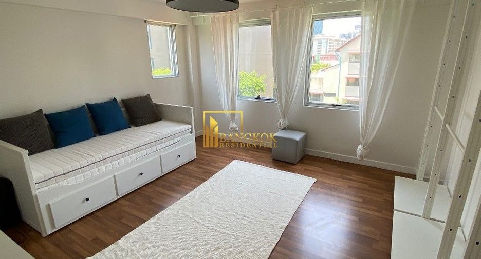 For rent and for sale 2 bedrooms condo in Watthana, Bangkok