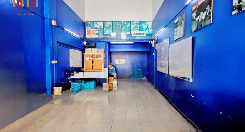 À vendre 10 chambres local commercial à Mueang Pathum Thani, Pathum Thani
