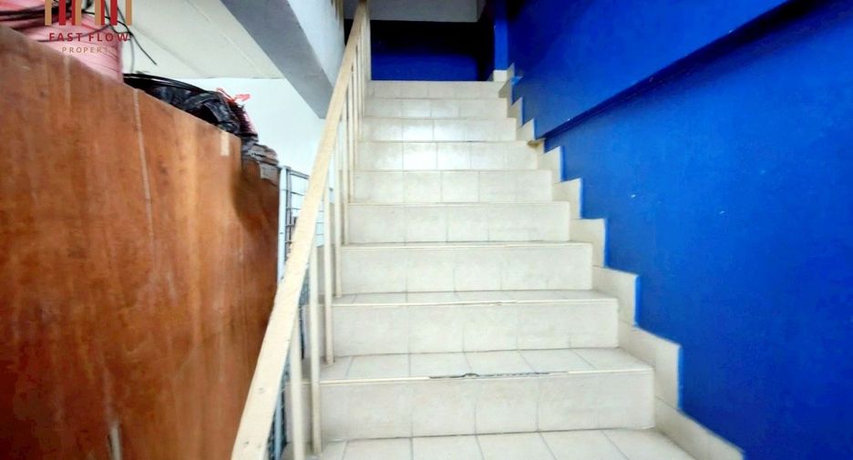 À vendre 10 chambres local commercial à Mueang Pathum Thani, Pathum Thani