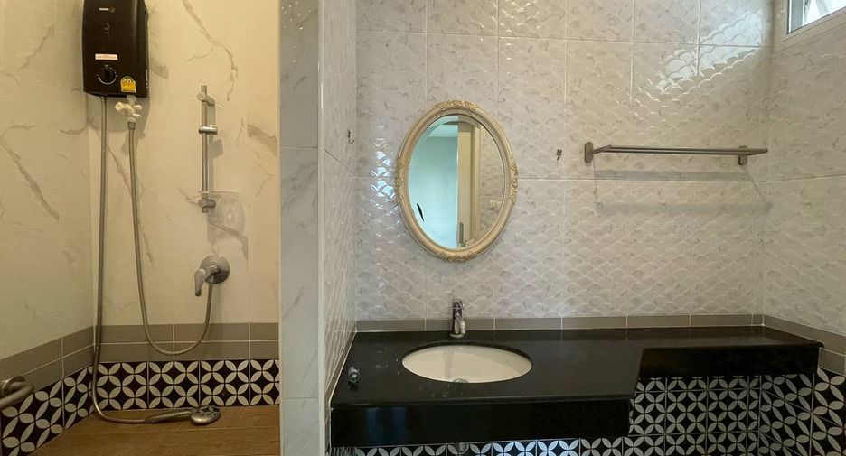 Casa en venta de 3 habitaciones en Hang Dong, Chiang Mai