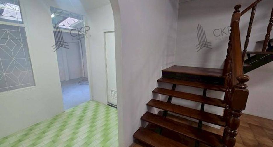 À vendre 2 chambres maison de ville à Chatuchak, Bangkok
