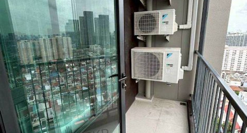 For sale 1 bed condo in Bang Na, Bangkok