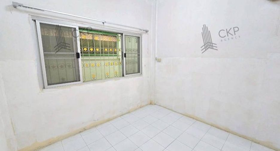 For sale 2 bedrooms house in Khlong Luang, Pathum Thani