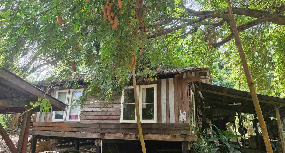 出售 4 卧室 独立屋 在 Si Sawat, Kanchanaburi