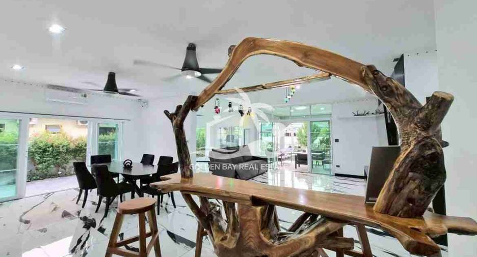 For sale 3 ベッドルーム house in Bang Lamung, Chonburi