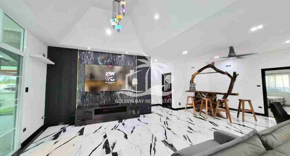 For sale 3 ベッドルーム house in Bang Lamung, Chonburi