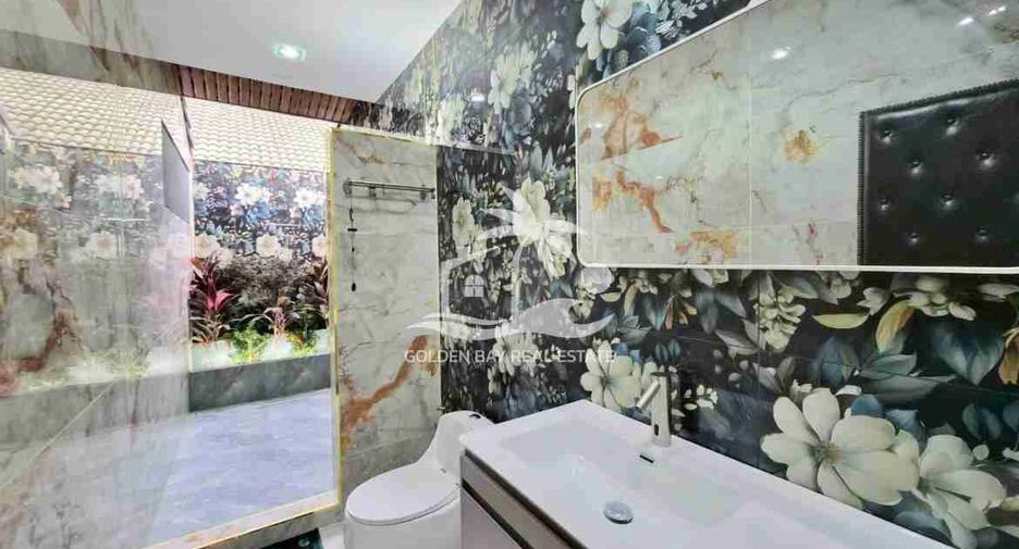 For sale 3 ベッドルーム house in Bang Lamung, Chonburi