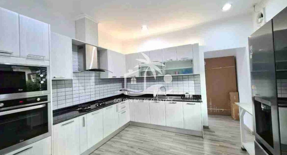 For sale 3 ベッドルーム house in Bang Lamung, Chonburi