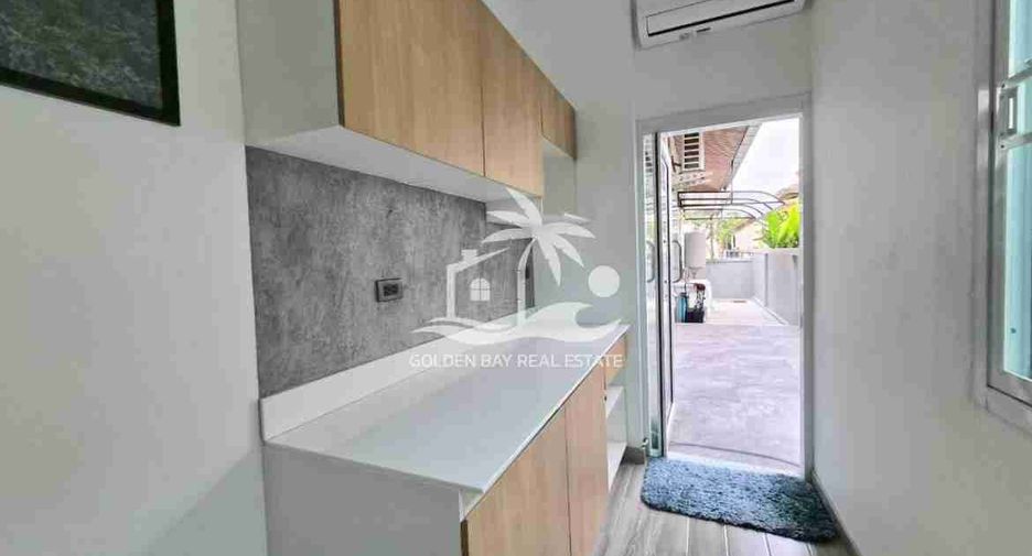 For sale 3 ベッドルーム house in Bang Lamung, Chonburi