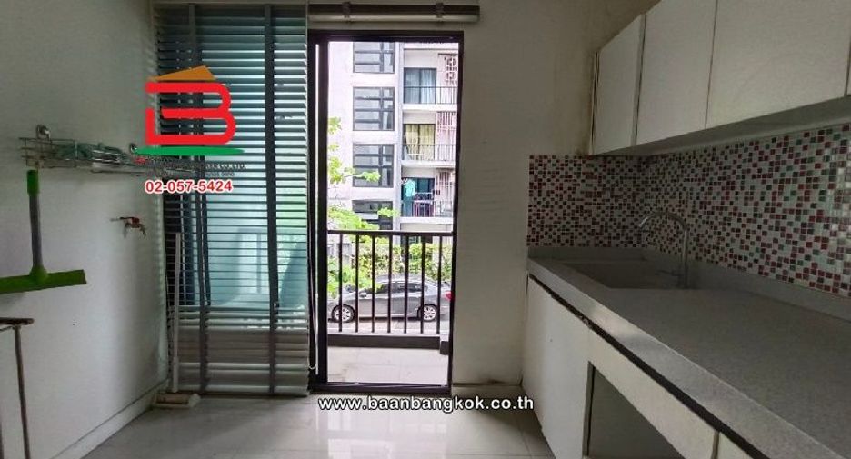 For sale 1 bed condo in Saphan Sung, Bangkok