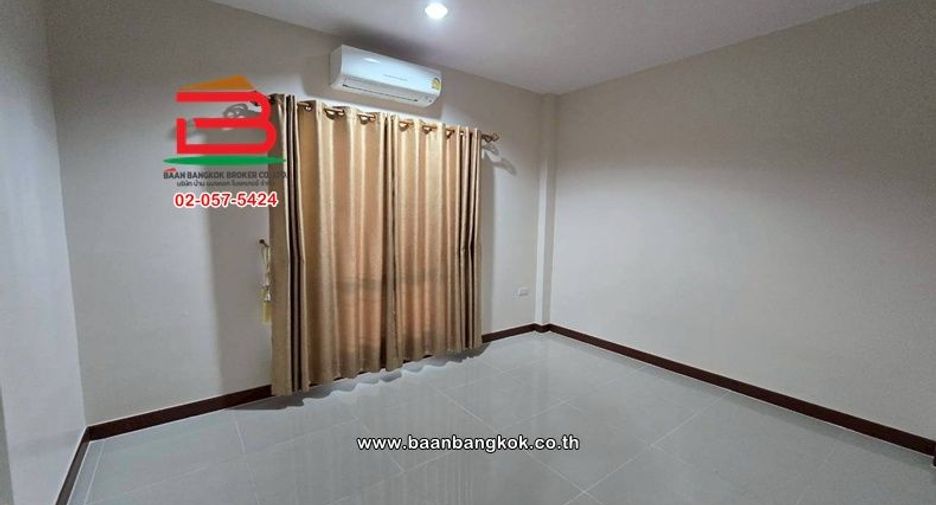 For sale 4 bedrooms house in Nong Chok, Bangkok