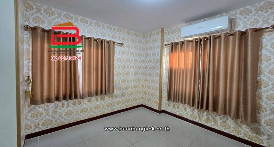 For sale 4 bedrooms house in Nong Chok, Bangkok