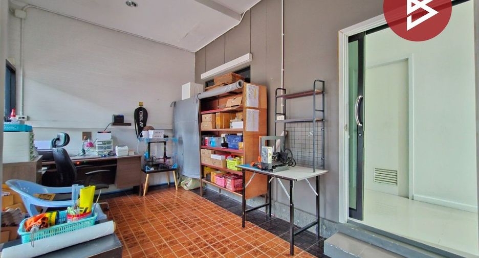 For sale 3 bedrooms house in Ban Bueng, Chonburi