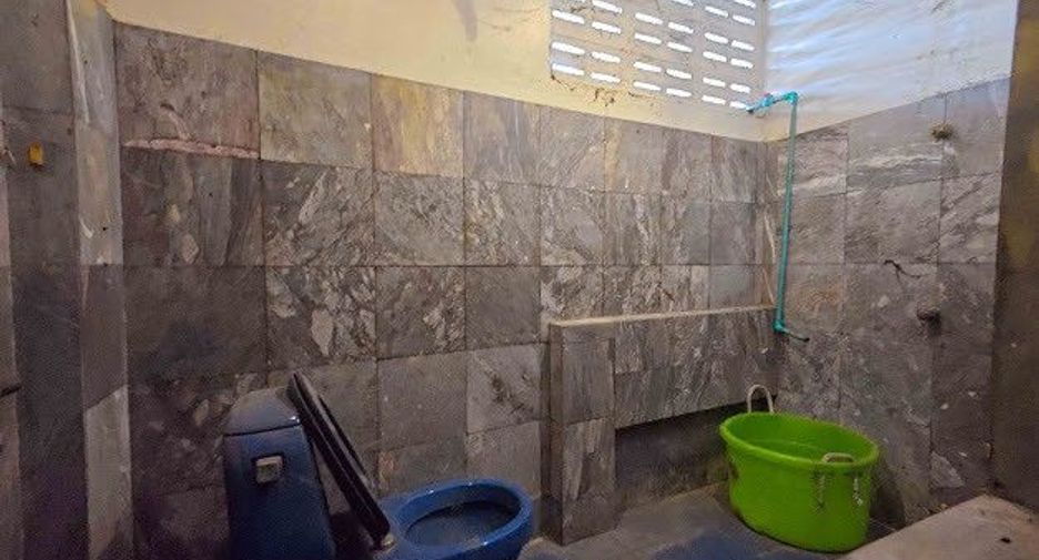 For sale 16 bedrooms retail Space in Bangkok Noi, Bangkok