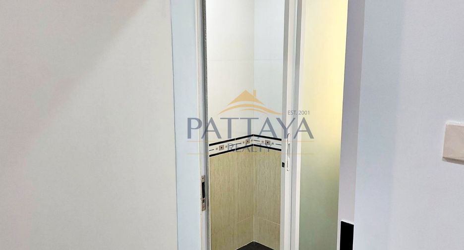À vendre 1 chambre condo à Bang Lamung, Chonburi