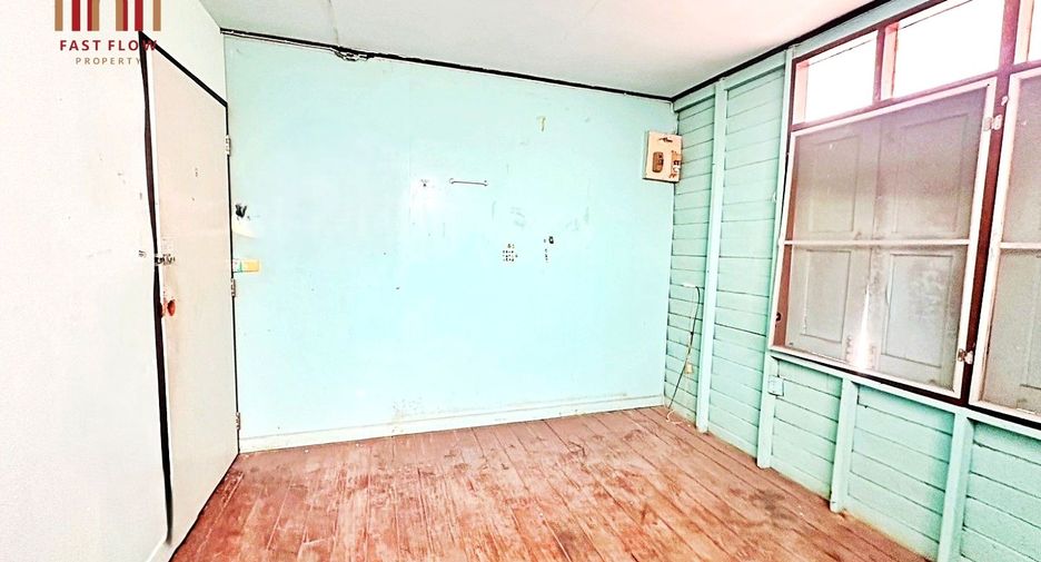 For sale 2 bedrooms house in Prawet, Bangkok