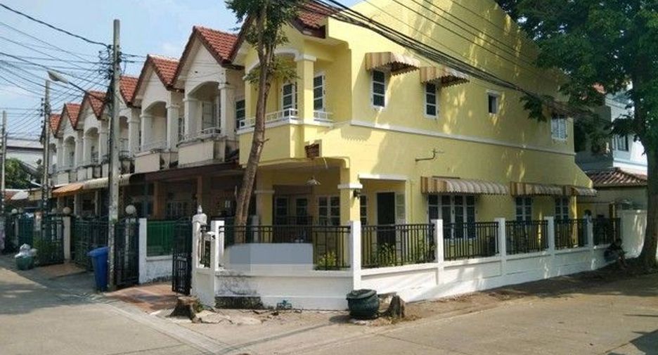 Casa adosada en alquiler de 2 habitaciones en Bang Bua Thong, Nonthaburi
