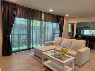 Casa en alquiler de 3 habitaciones en Bang Phli, Samut Prakan