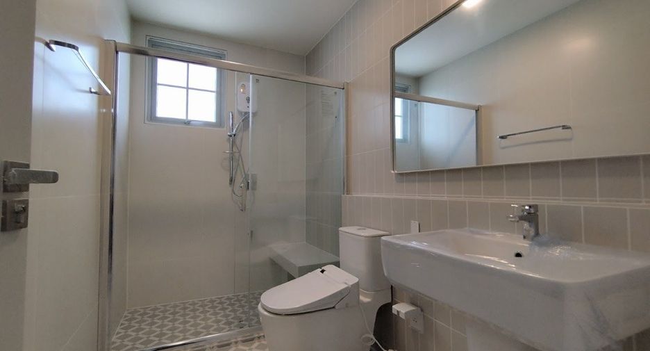 For rent 3 bedrooms house in Bang Phli, Samut Prakan