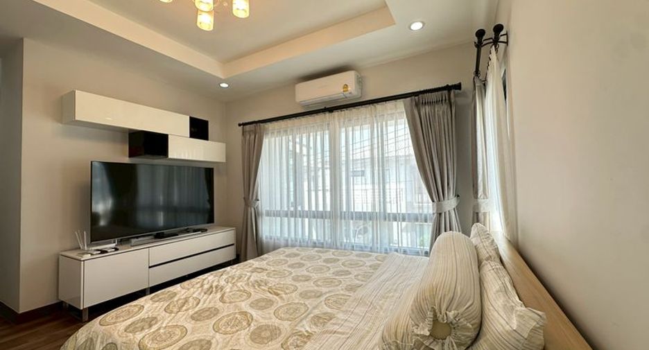 For rent 3 bedrooms house in Si Racha, Chonburi