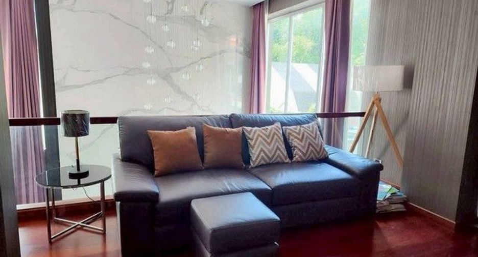 For rent 5 bedrooms house in Nong Khaem, Bangkok