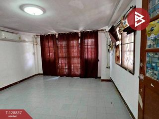 For sale 4 bedrooms townhouse in Bang Sao Thong, Samut Prakan