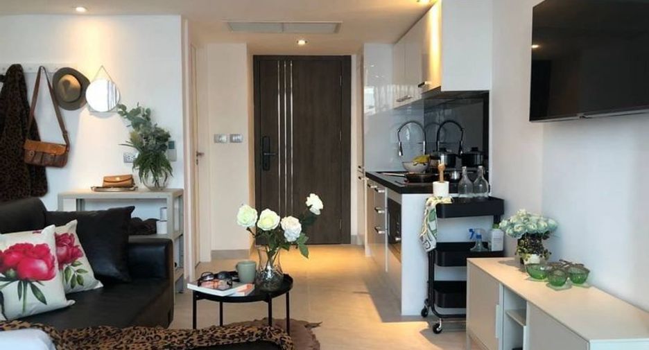 For sale 1 bed condo in Bang Lamung, Chonburi