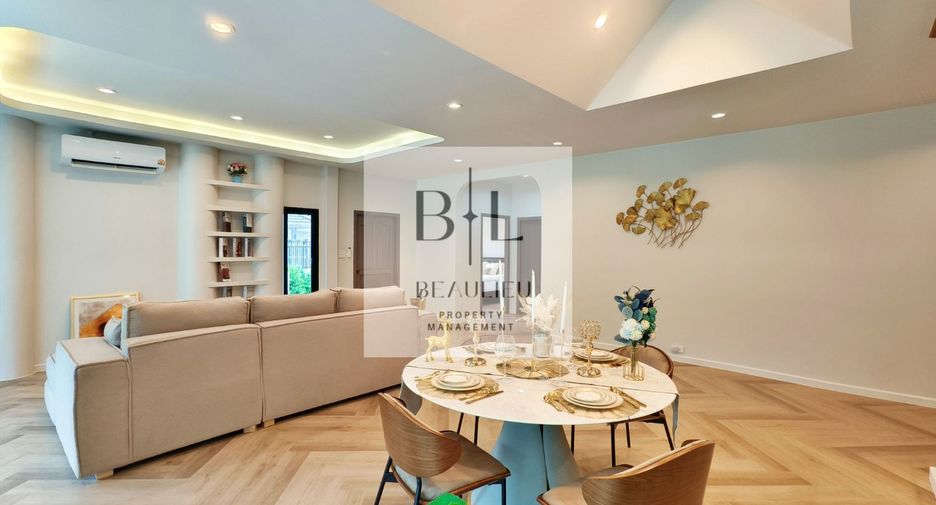 For sale 4 ベッドルーム house in Bang Lamung, Chonburi