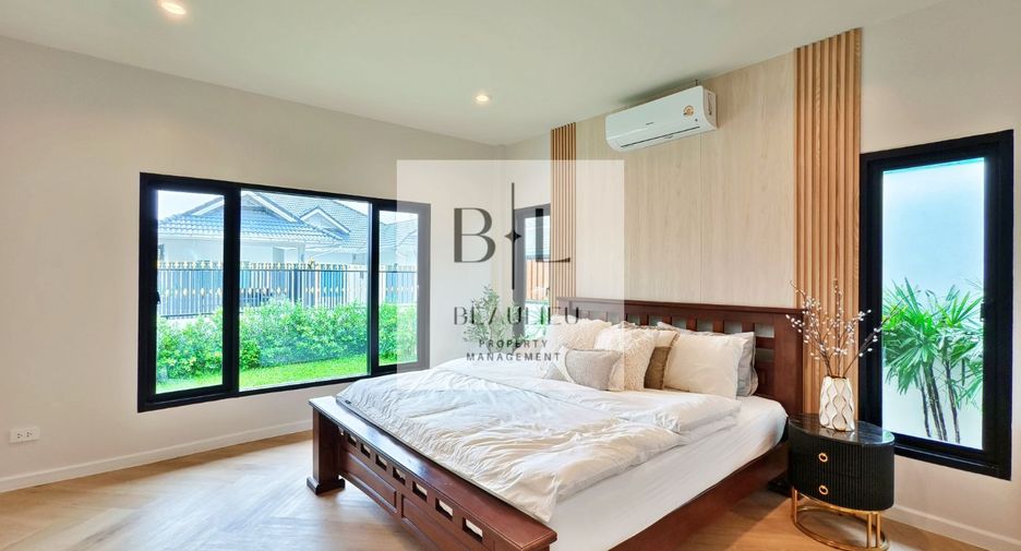For sale 4 ベッドルーム house in Bang Lamung, Chonburi