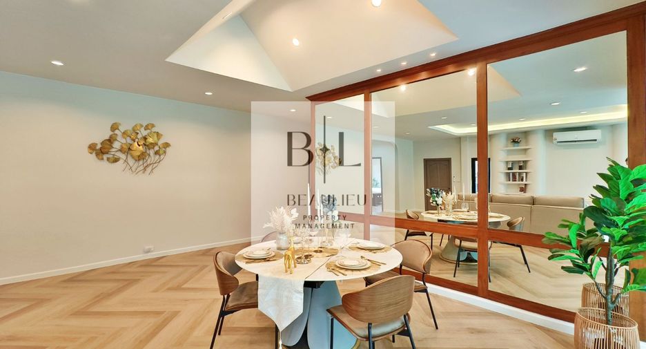 For sale 4 ベッドルーム house in Bang Lamung, Chonburi