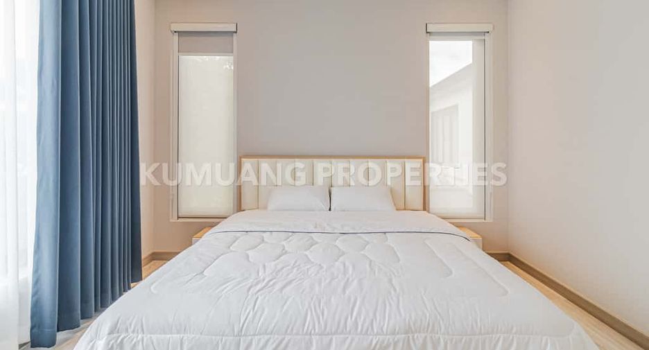 For rent 4 bedrooms villa in Mueang Chiang Mai, Chiang Mai