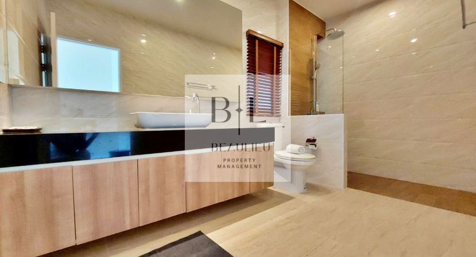 For sale 3 bedrooms house in Bang Lamung, Chonburi
