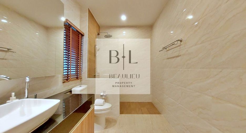 For sale 3 bedrooms house in Bang Lamung, Chonburi