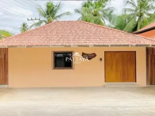 Villa zur Miete mit 2 Zimmer in Bang Lamung, Chonburi