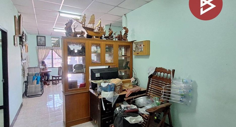 À vendre studio maison à Mueang Nakhon Nayok, Nakhon Nayok