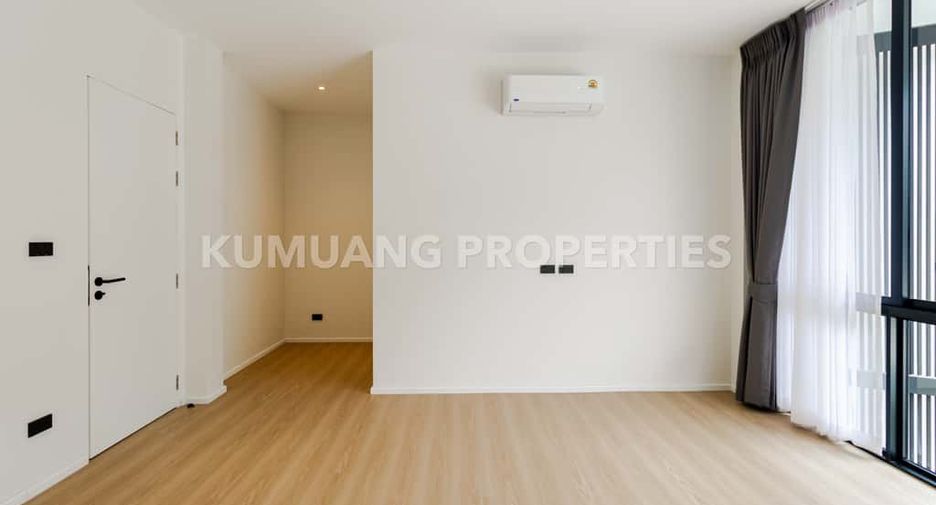 For rent 4 bedrooms villa in Hang Dong, Chiang Mai