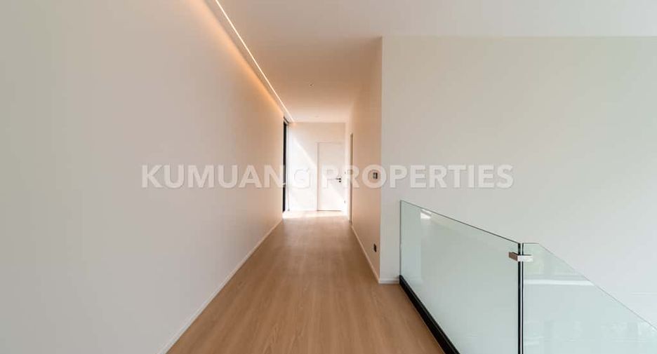 For rent 4 bedrooms villa in Hang Dong, Chiang Mai